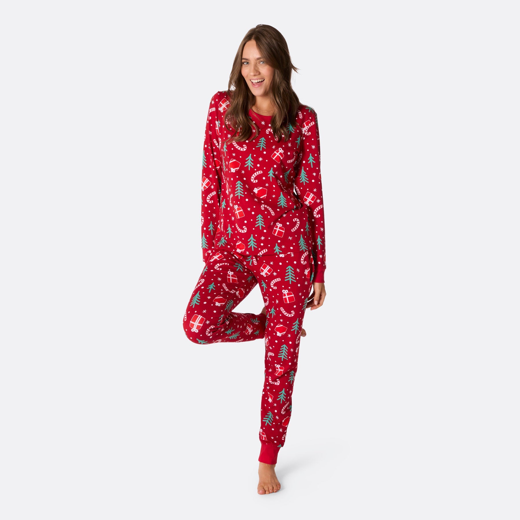 Rød Julemønster Julepyjamas Dame – SillySanta.dk